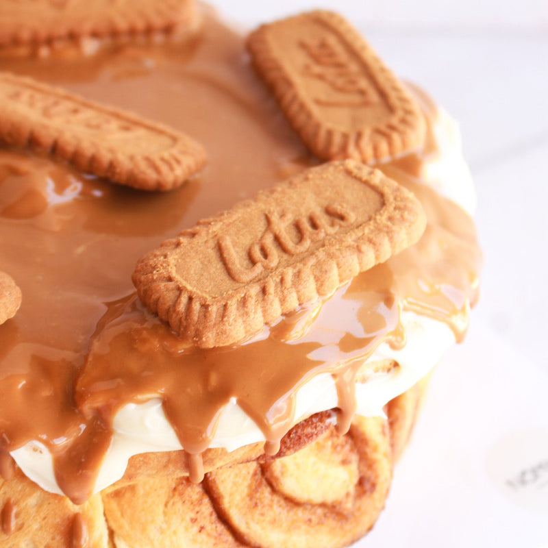 Pastel Roles de Canela